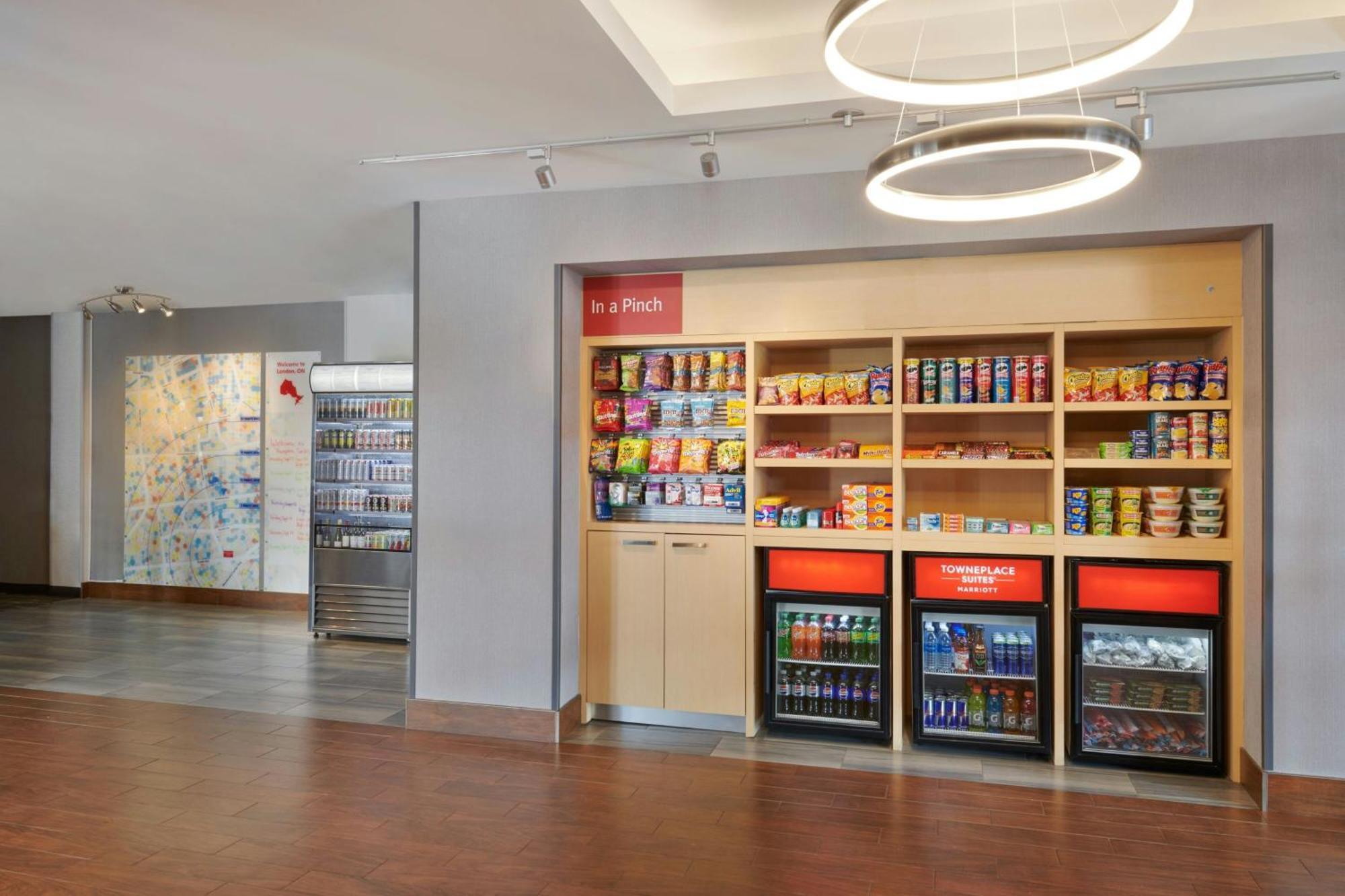 伦敦万豪广场套房酒店 外观 照片